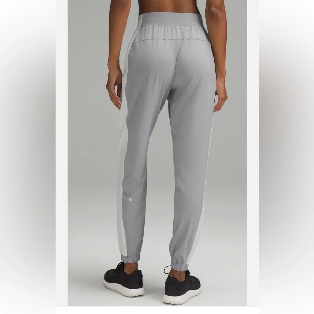 Lululemon Adapted State High-Rise Jogger - Colourblock -Rhino Grey/Light